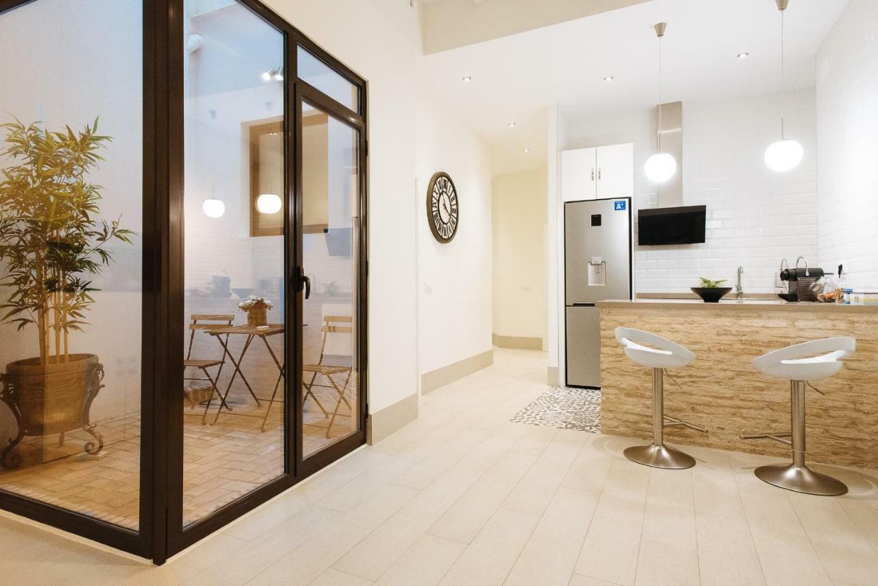 Luxury Apartment Penuelas Free Parking Севілья Екстер'єр фото