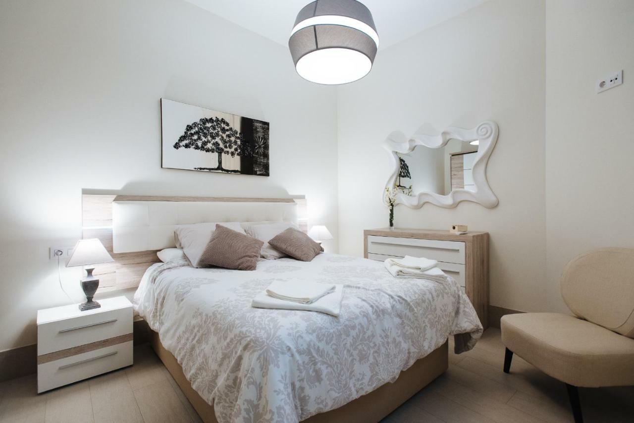 Luxury Apartment Penuelas Free Parking Севілья Екстер'єр фото