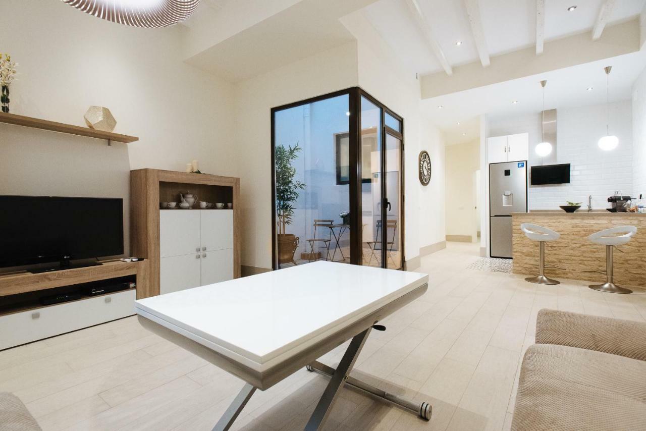 Luxury Apartment Penuelas Free Parking Севілья Екстер'єр фото
